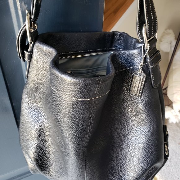 Coach Handbag - Picture 3 of 3